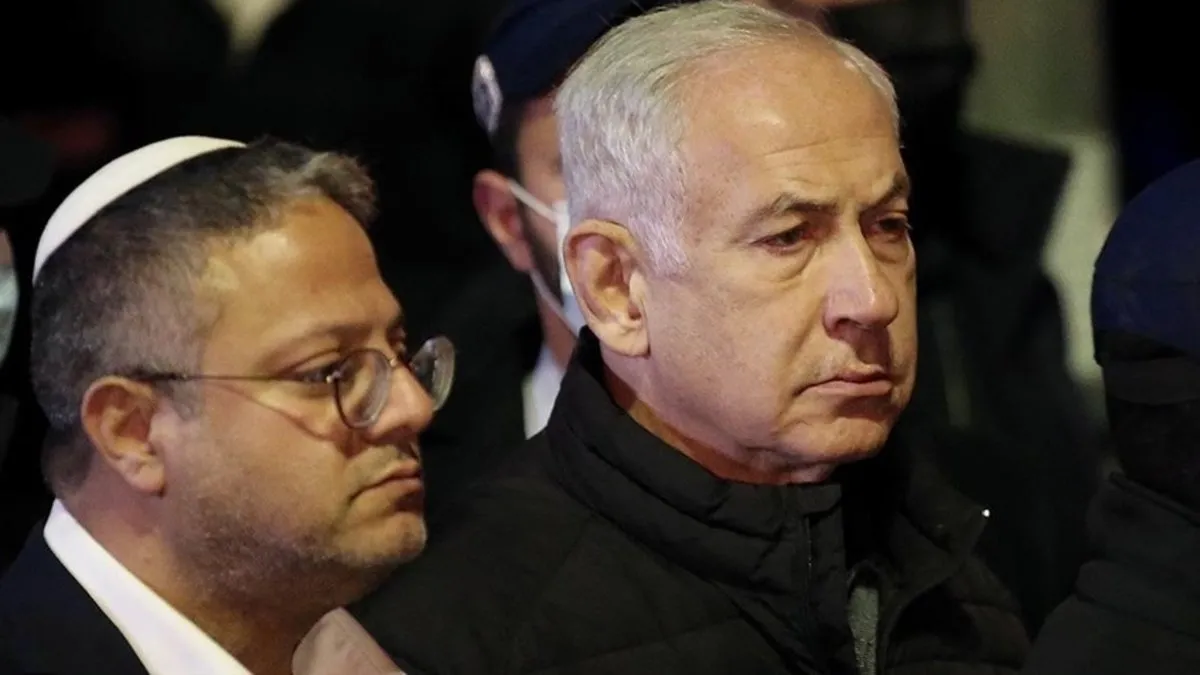 İsrail hükümetinde çatlaklar: Koalisyon dağılma riskiyle karşı karşıya! Netanyahu ameliyatlı halde meclise geldi