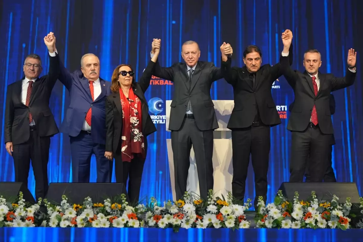Kulisler yangın yeri: AK Parti’de asıl hedef 360 vekille seçim kararı çıkarmak